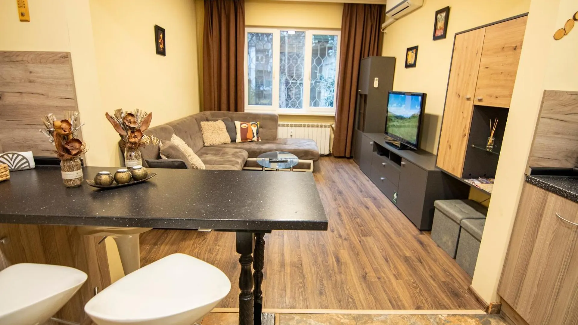 Comfort & Cozy Apartment In Sofia Center
