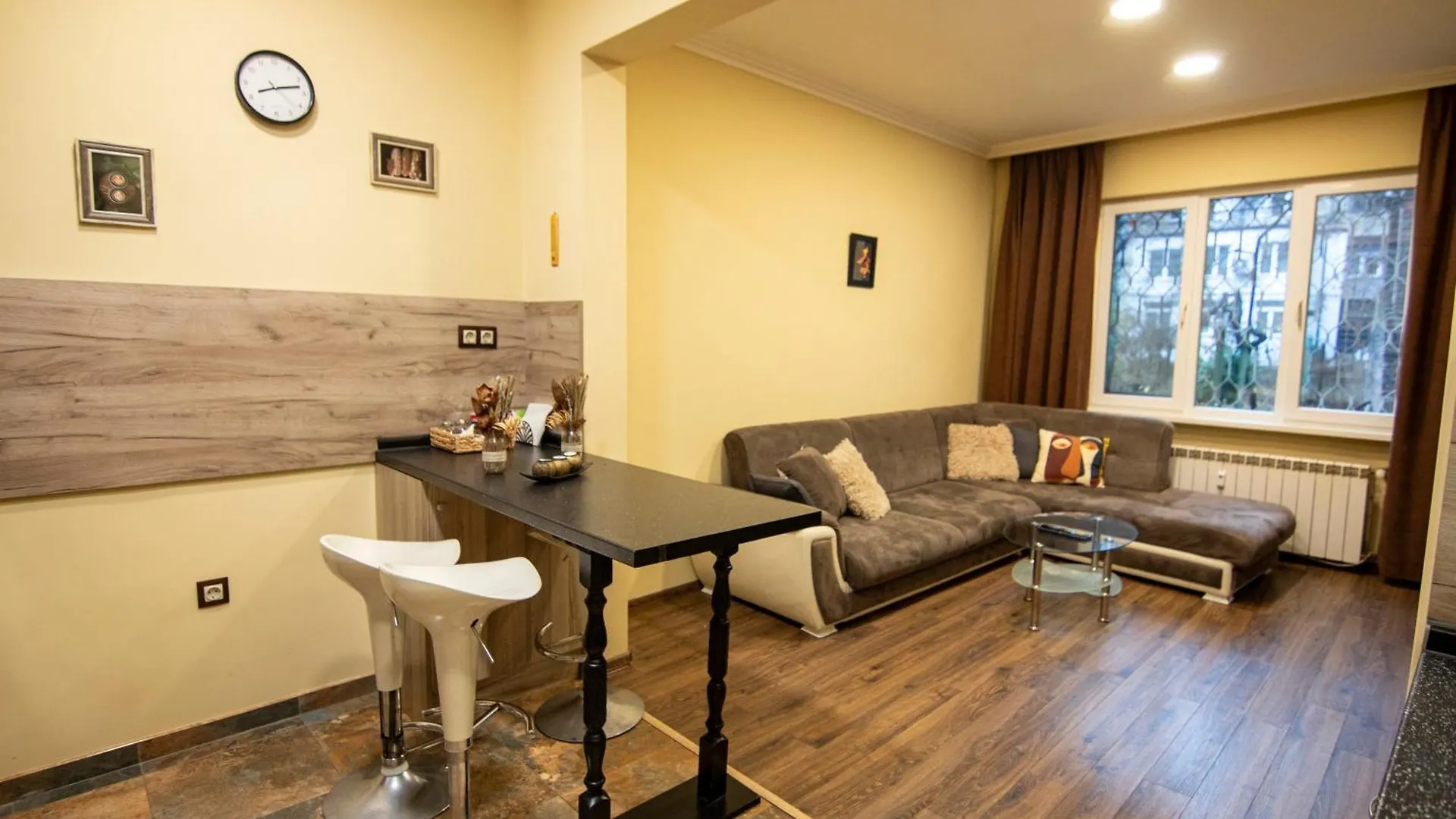 Comfort & Cozy Apartment In Sofia Center