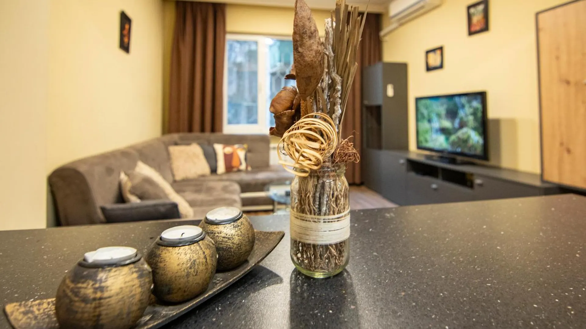 Comfort & Cozy Apartment In Sofia Center location